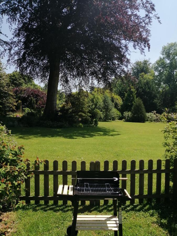 Chambre E Andre Le Domaine Des Jardins De Bracquetuit Εξωτερικό φωτογραφία